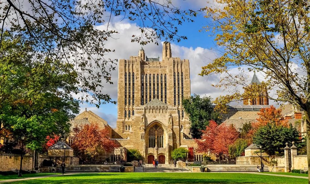 Universidade Yale